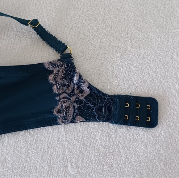 NWT Daisy Fuentes Push Up Bra, 36C - Picture 14 of 16